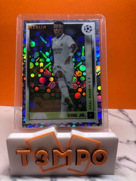 Vinicius jnr RARE merlin foil REFRACTOR Topps 2023