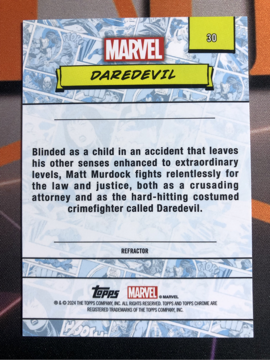 Daredevil REFRACTOR Topps chrome 2024 NEAR MINT Marvel trading card