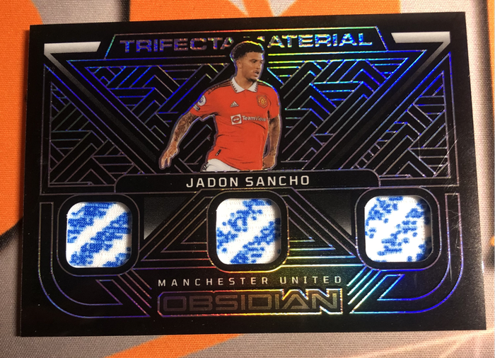Jadon Sancho Triple patch NUMBERED out of 50 patch 2022 soccer trading card