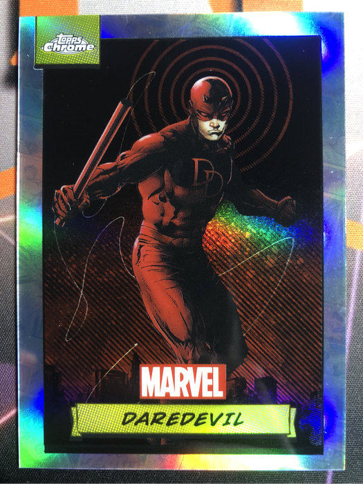 Daredevil REFRACTOR Topps chrome 2024 NEAR MINT Marvel trading card