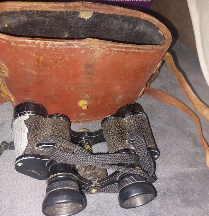 RARE Vintage Binoculars Military Revue German Optik, as per picture