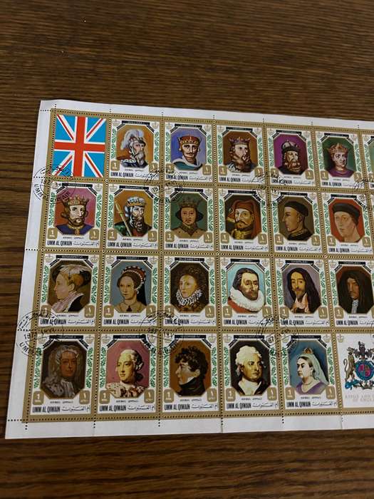 The images show a sheet of stamps featuring various British monarchs and consorts.