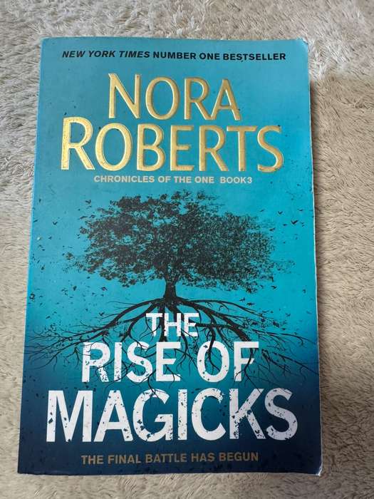 Nora Roberts books 13 titles as per pics All in good condition per book. Each