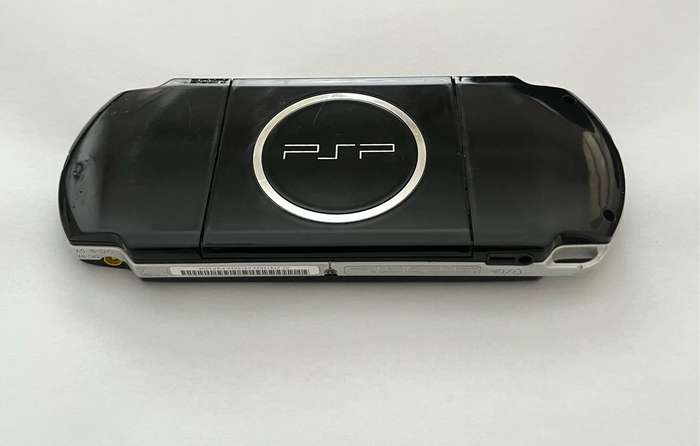 Sony PSP Slim 3004 - Piano Black