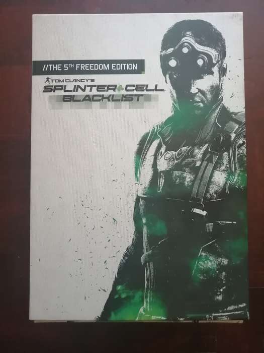 XBOX 360 | Tom Clancy's Splinter Cell Blacklist (The 5th Freedom Edition) - INCLUDES FIGURINE