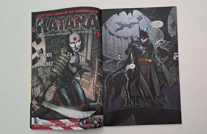 DC comic books Batman and Robin (2011) (2nd Series) Annual #1 rare collectable