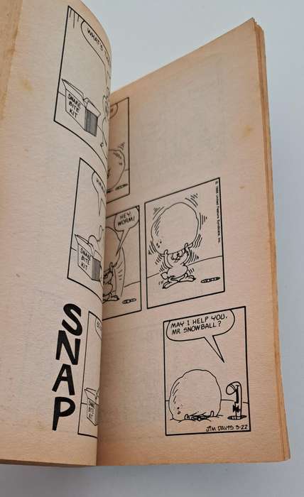 Orson's Farm Sows The Seed By Jim Davis Creater Of Garfield (1989) cartoon comic book vintage old ra