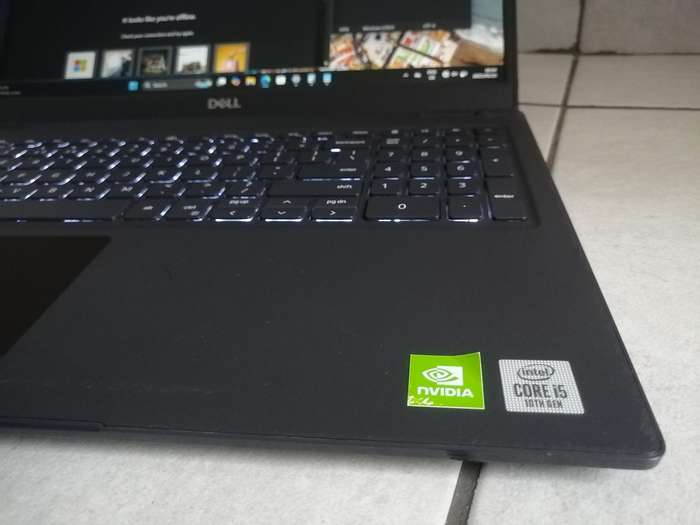 DELL CORE i5 10th GEN, 2GB NVIDIA GDDR5 GRAPHICS, 256GB SSD, 8GB DDR4 RAM. BATTERY GOOD, CLEAN CONDI