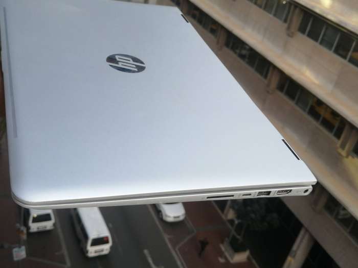 HP TOUCHSCREEN ENVY X360 m6 CONVERTIBLE 2-IN-1, I5 7TH GEN, 12GB RAM, 480GB SSD, LAPTOP BAG