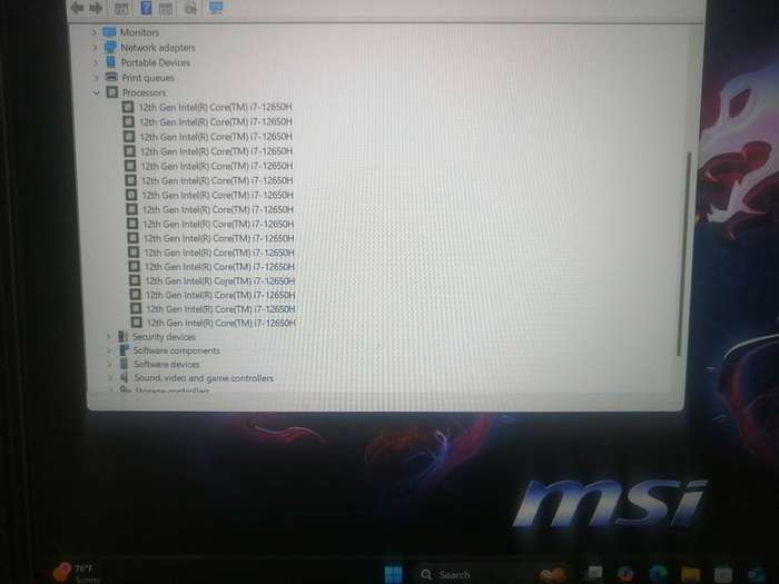 Msi Gaming Core i7 12th Gen (10 Cores @4.7Ghz), 1GB Intel GPU, 16GB ddr4, 500GB SSD, Battery excelle