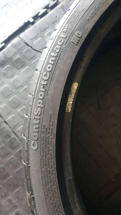255/30/19 × 2 Continental fairly used tyres