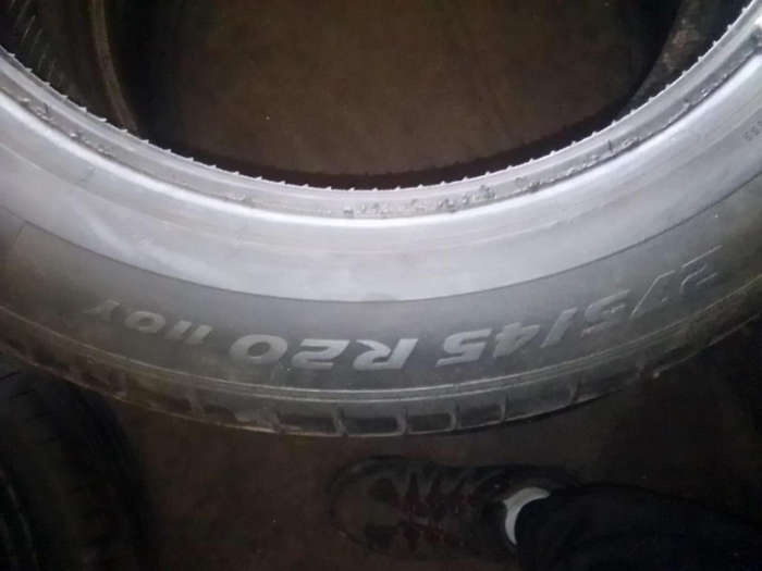 275/45/20, 305/40/20 Pirelli Pzerro *runflat fairly used tyres