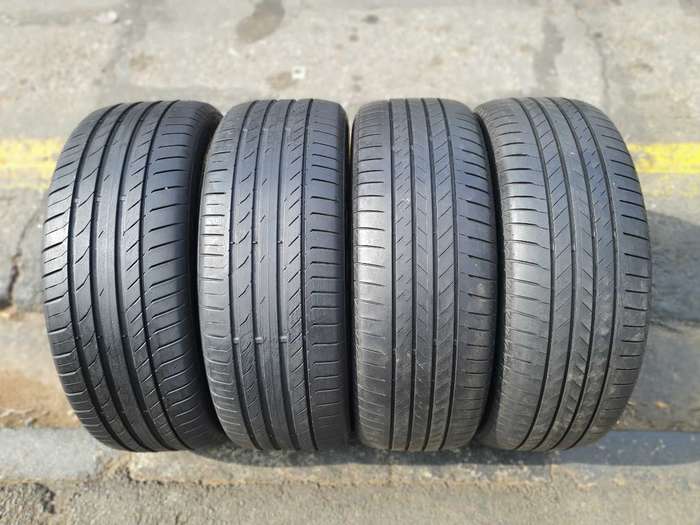 235/55/19 Non Runflat Tyres