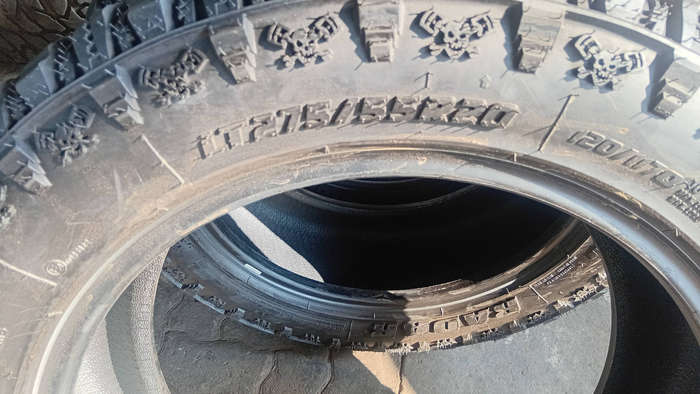 275/55/20 × 4 Radar Renegade RT fairly used tyres