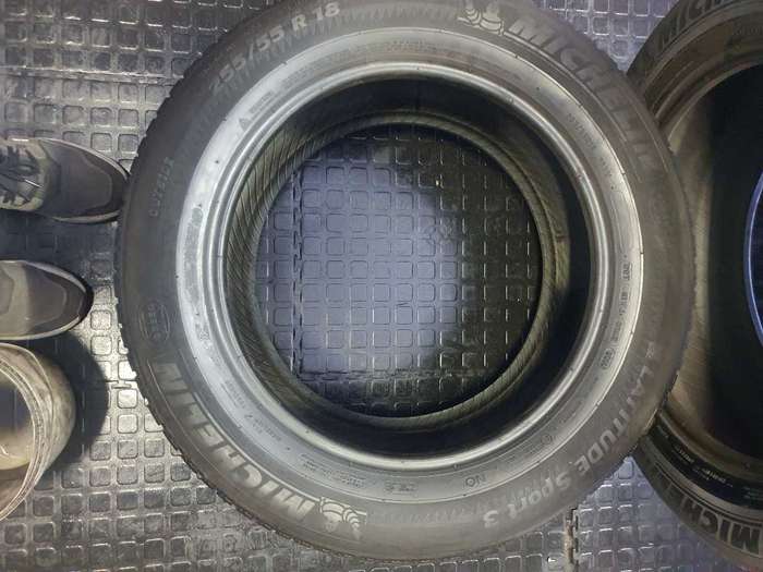 255/55/18 x 2 Michelin tyres. 70% life