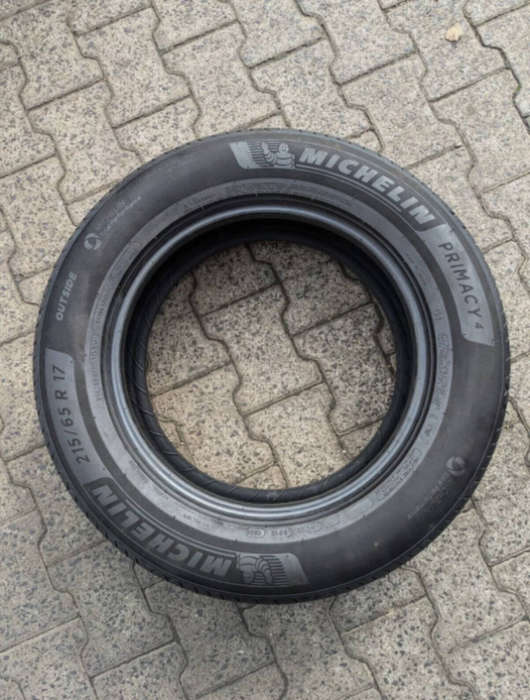 215/65/17 × 4 Michelin Primacy fairly used tyres
