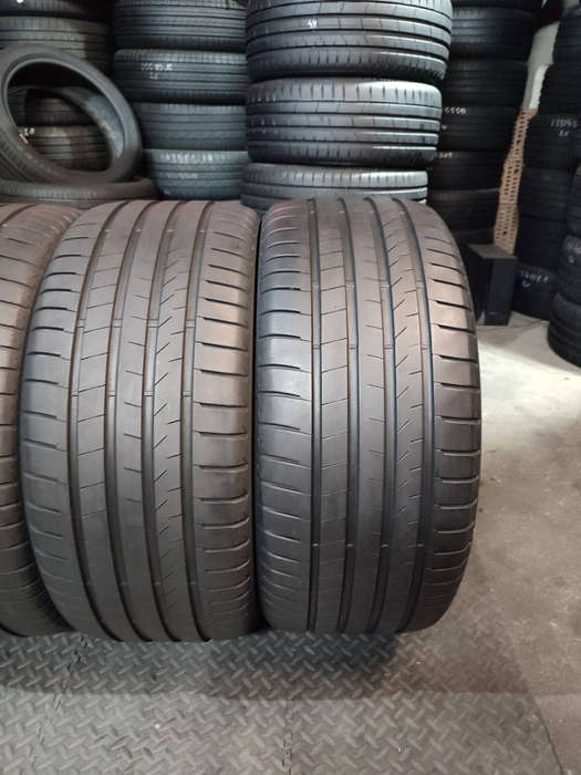 285/45/20 Bridgestone Alenza Tyres for sale