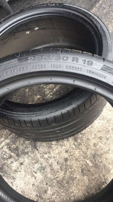 285/30/19 x 2 Continental 98Y SSR