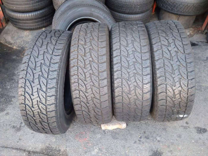 265/65/17 × 4 Bridgestone Duerler AT. 70% life