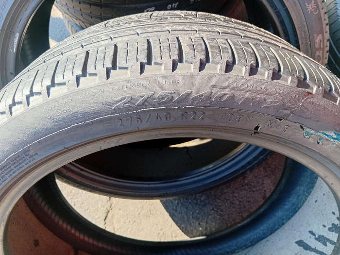 275/40/22 × 2 Pirelli Scorpoin Verde tyres.