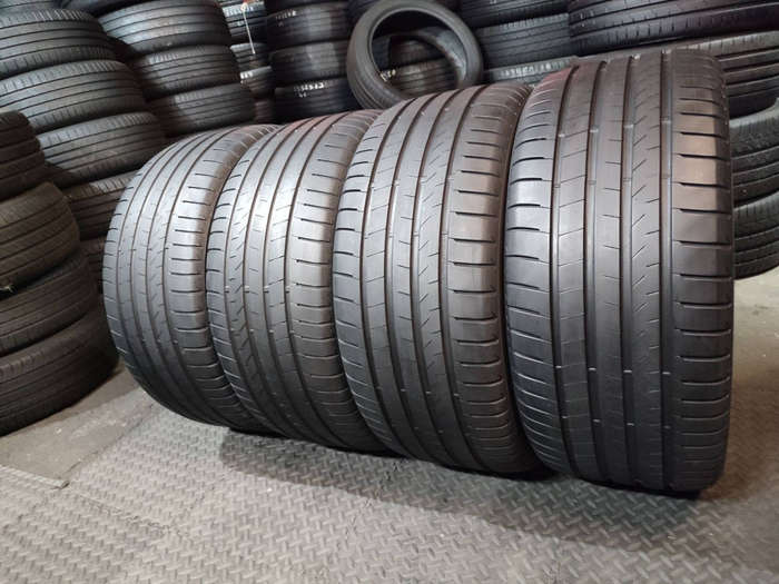 285/45/20 Bridgestone Alenza Tyres for sale