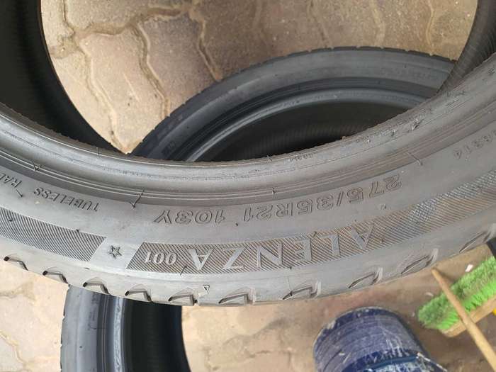 275/35/21, 245/40/21 Bridgestone Alenza Runflat used tyres
