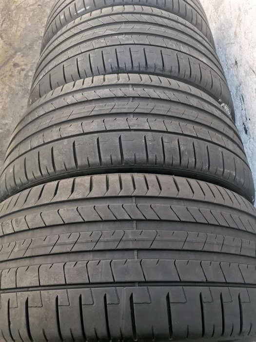285/45/21, 315/40/21 Pirelli Pzerro tyres
