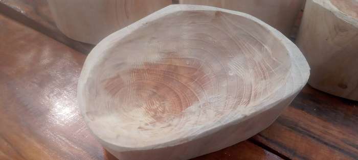 7 Aromatic pine decorative bowls