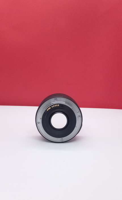Canon EF 50mm 1:1.8 STM prime lens