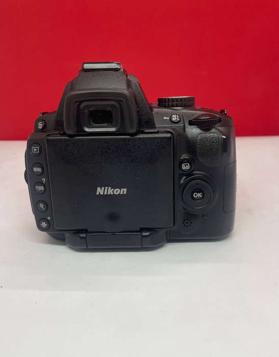 Nikon D5000 camera
