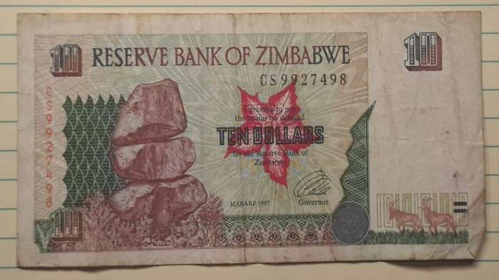 1997 - Zimbabwe - 10 Dollars - Signature: DR LL Tsumba - Demonetised Aug 2006 - CS 9927498