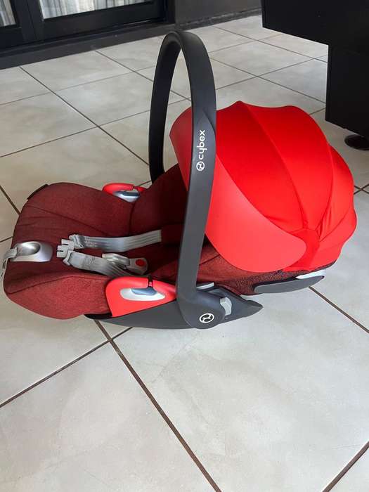CYBEX CLOUD Z I - SIZE WITH ISOFIX