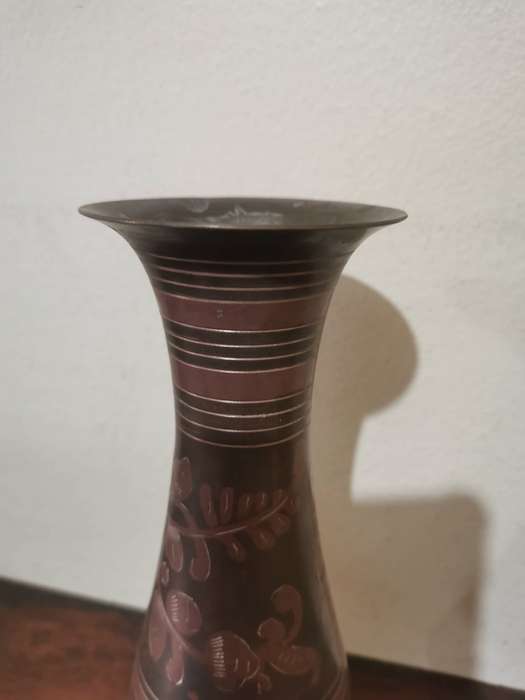 Gorgeous Vintage Etched and Coloured Brass Vase - 19,5cm