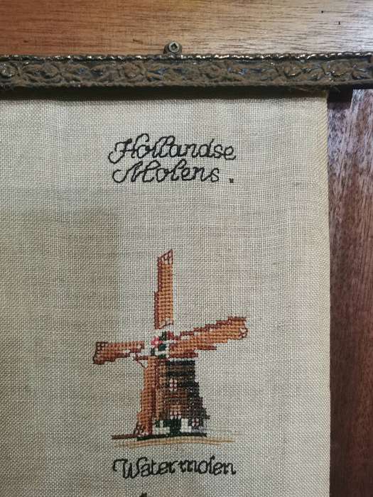 Tapestry Depicting Various Vintage Dutch Windmills 122cm Long - 1,2m