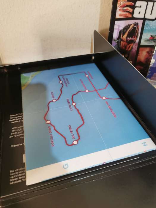 Grand Theft Auto 5 Box Set for PC Complete with Booklet and Map