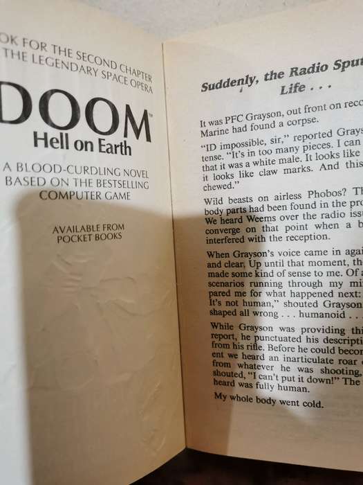 Rare Paperback Novel of DOOM, Knee-deep in the Dead from 1996