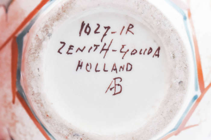 Zenith Gouda Holland Art Deco Hand-Painted Floral Jug, Pattern 1027-1R  c.1930s Dutch Earthenware