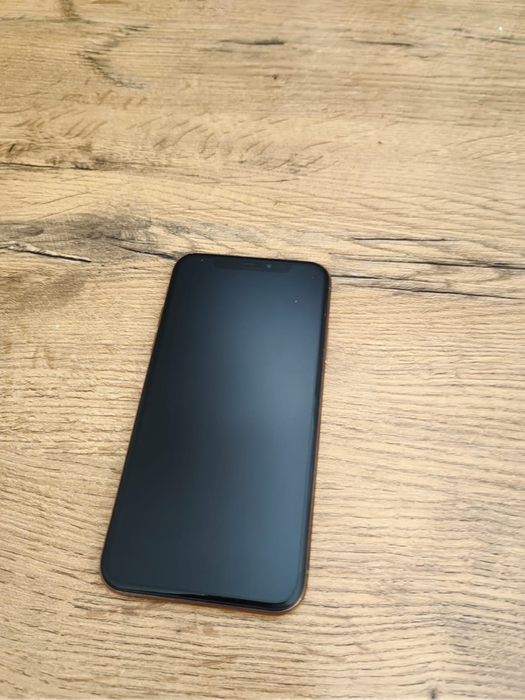 iPhone XS