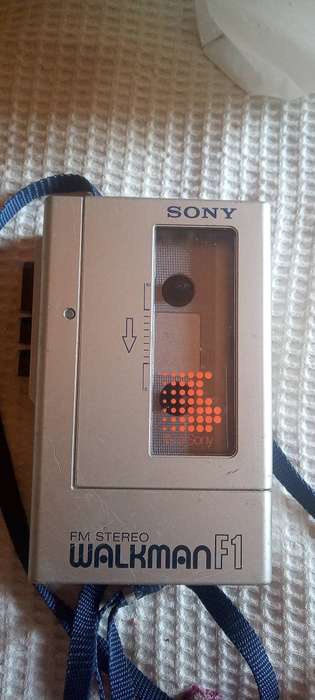 Sony fm stereo f1 walkman