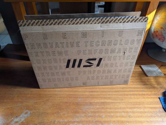 MSI Prestige A16 AI+ (A3HMG)