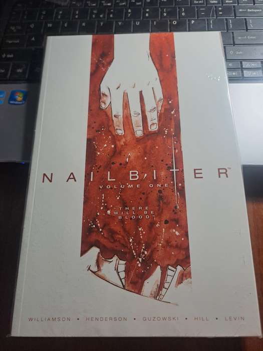 Nail Biter Vol.1 [ISBN 9781632151124] (Image)