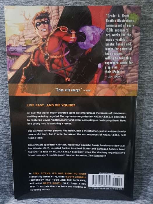 Teen Titans  Vol.1 It's Our Right To Fight [ISBN 9781401236984] (DC Comics)