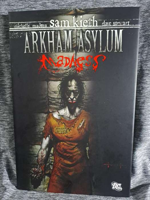 Arkham Asylum Madness [ISBN 9781401223373](DC Comics)