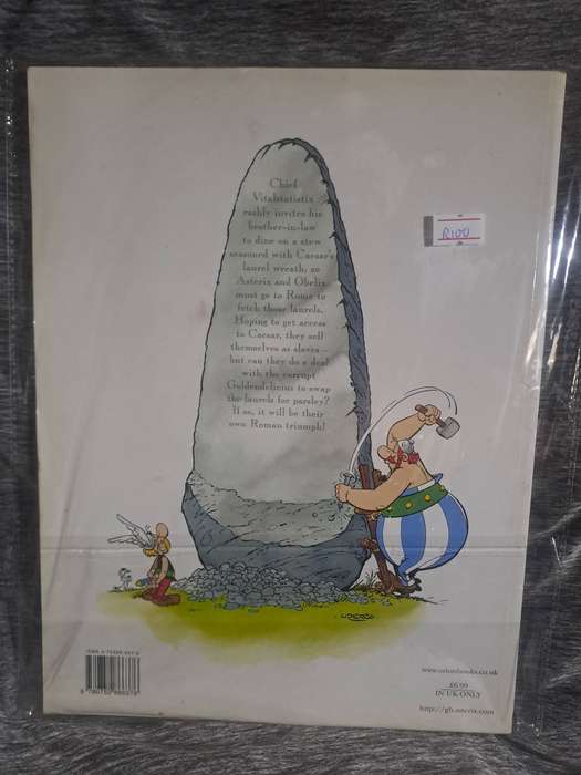 Asterix And Laurel Wreath [ISBN 0752866370](Orion Books)