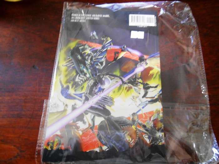 Kingdom Come [1563893304]  (DC Comics)