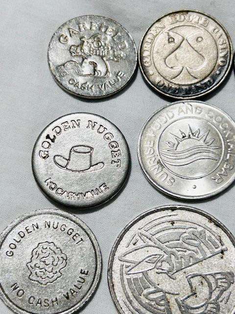 Machine token mix lot (12) tokens over the world- Pokeman token included