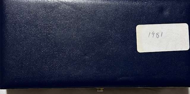 1981 S.A (SILVER R1) PROOF SET WITH DUBBLE ONE RAND IN ORIGINAL MINT BOX
