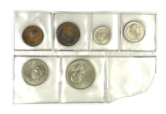 1968 partial uncirculated mint pack set (No R1)