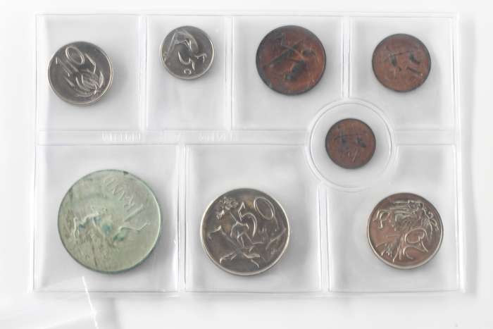 1971 South Africa Uncirculated Mint Pack Set (Silver R1)- Limited mintage 20,000