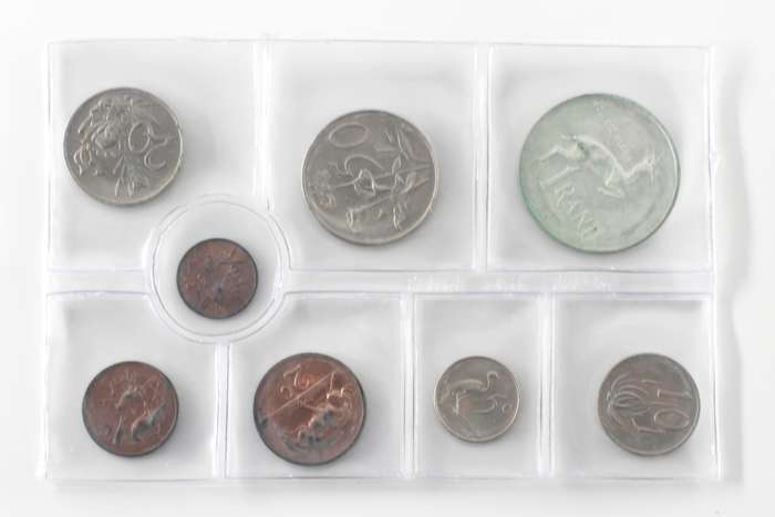 1972 South Africa (UNC) Uncirculated Mint Pack Set (Silver R1) * **Mintage ONLY 20,000**